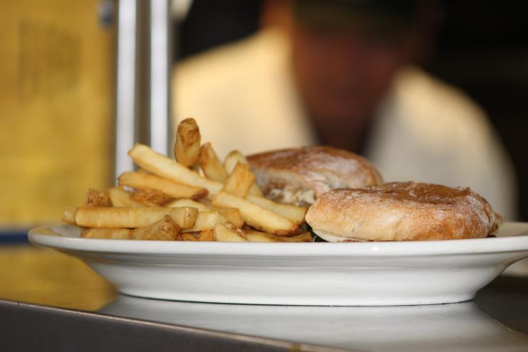 Grassy Sprain Diner